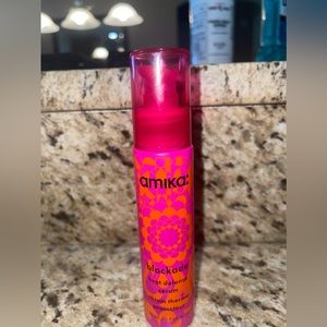 Amika blockade heat defense